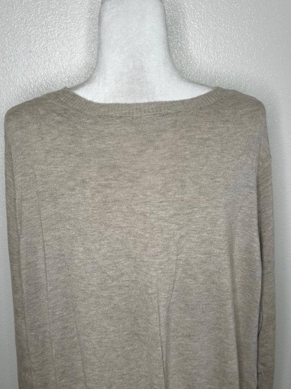 Avenue Womens Beige Floral Embroidery Round Neck Sweater Plus Size 26/28 - Picture 7 of 10